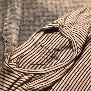 Cropped Soft and Sexy shirt